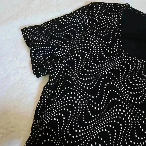 Choices Top - Picture 3 of 6